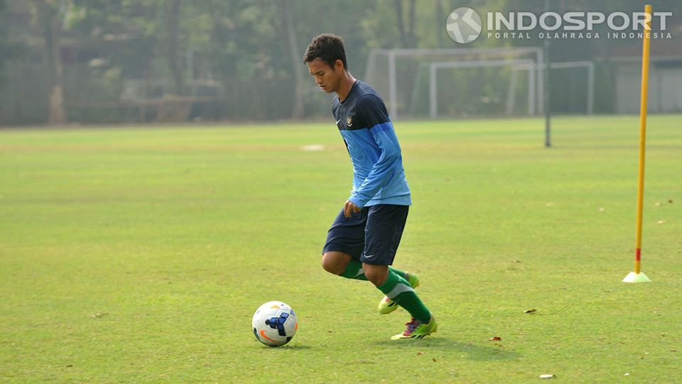 Maldini Pali dalam latihan bersama tim nasional senior di Lapangan Sekolah Pelita Harapan Karawaci, Tangerang, Banten. Copyright: &copy; Ratno Prasetyo/INDOSPORT
